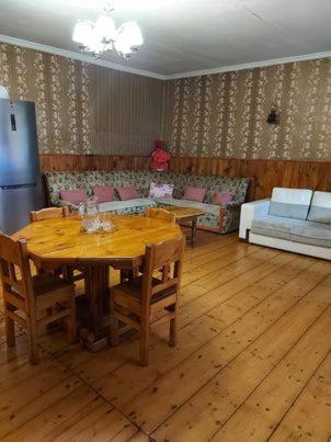 Guest House-Waterfall Chokhuldi Экстерьер фото